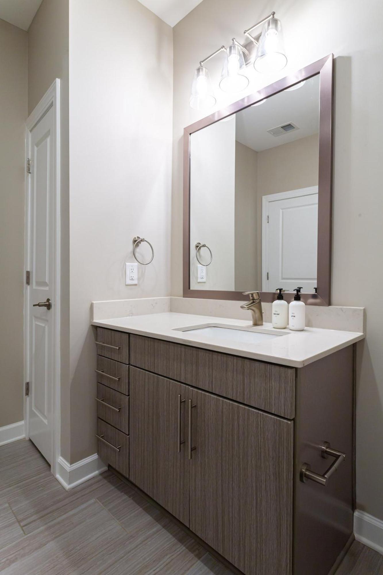 Kasa Freemorewest Charlotte Chambre photo