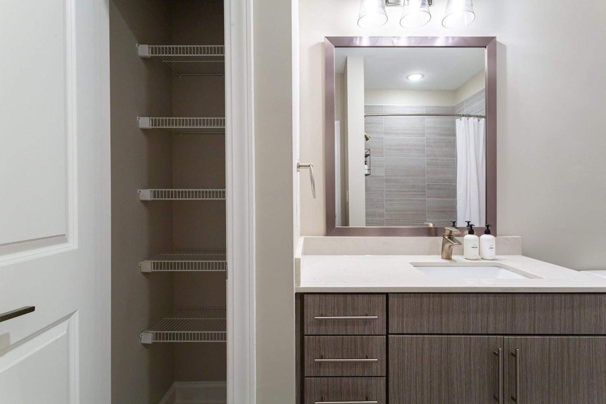 Kasa Freemorewest Charlotte Chambre photo